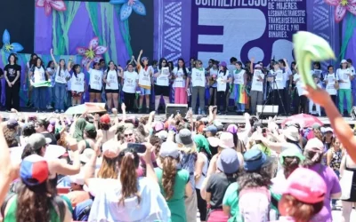 MARCHA FEMINISTA REVOLUCIONA CORRIENTES DESAFIANDO MILEI Y A LA ULTRADERECHA CON FUERZA