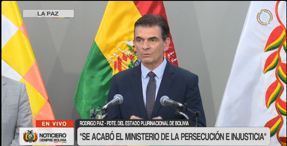 PAZ CLAUSURA EL MINISTERIO DE JUSTICIA Y PROMETE UNA NUEVA ERA SIN PERSECUCIÓN POLÍTICA
