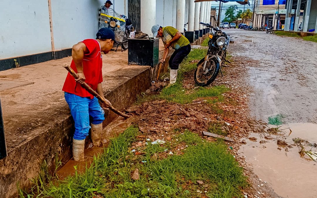 TRINIDAD REFUERZA OPERATIVOS DE DRENAJE TRAS FUERTES LLUVIAS
