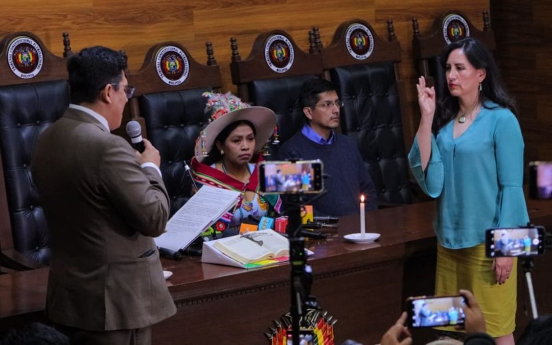 DEPURAN EL TCP: NUEVA PRESIDENTA ASUME MIENTRAS CAEN LOS AUTOPRORROGADOS