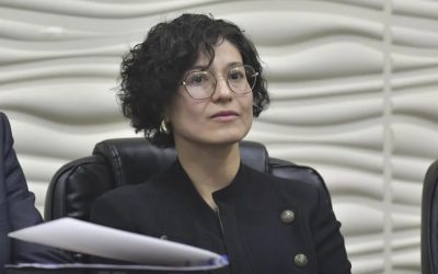 DIRECTORA ANH EXPONE PASADO CON EL MAS Y AÑEZ Y DESATA RECHAZO EN REDES SOCIALES