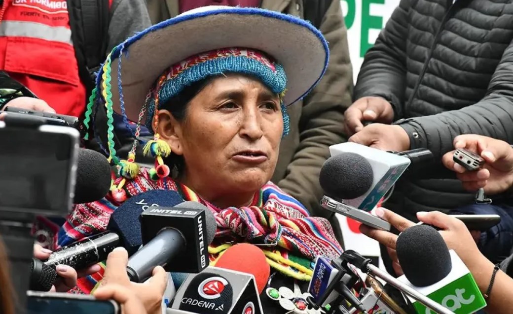 JUSTICIA ORDENA DETENCIÓN PREVENTIVA DE LIDIA PATTY POR CASO FONDO