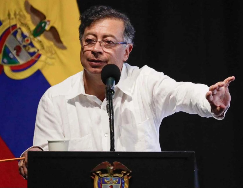 PETRO RECHAZA AMENAZAS DE TRUMP SOBRE OPERACIONES MILITARES COLOMBIANAS