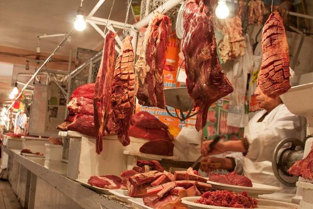 DESABASTECIMIENTO INTERNO CONTRASTA CON RÉCORD EXPORTADOR DE CARNE DE RES BOLIVIANA