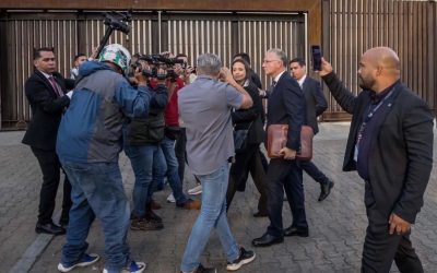 COLECTIVOS INTERNACIONALES RECHAZAN NOBEL DE PAZ OTORGADO A MACHADO