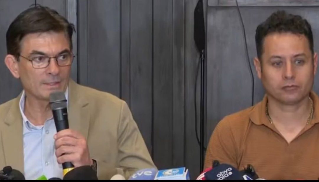 LARA ACUSA A PAZ DE GOBERNAR PARA RICOS Y DENUNCIA EL PODER DE DORIA MEDINA