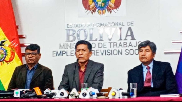 GOBIERNO RETROCEDE Y RATIFICA FERIADO DEL 22 DE ENERO TRAS ANUNCIO INICIAL