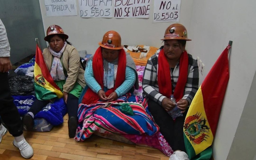 MAGISTERIO Y MINEROS INICIAN HUELGA DE HAMBRE CONTRA DS 5503 NACIONAL