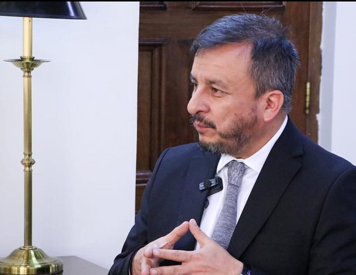 BOLIVIA RETORCEDE AL RÉGIMEN DE PRECIOS DE COMBUSTIBLES DE HACE 28 AÑOS