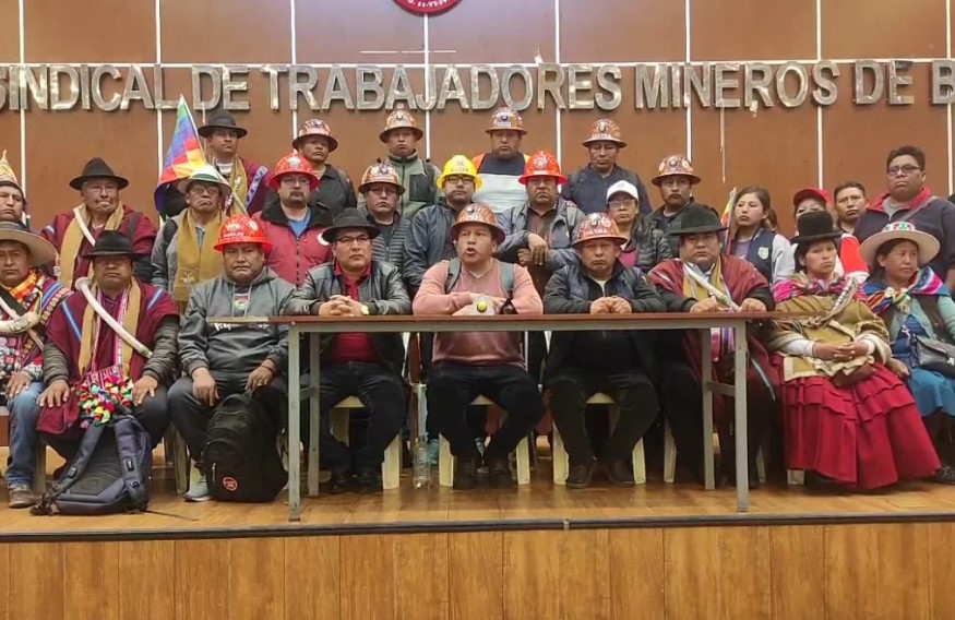 COB ANUNCIA BLOQUEO GENERAL DE CARRETERAS EXIGIENDO LA ABROGACIÓN DEL DECRETO SUPREMO 5503