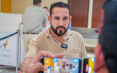 ALCALDE CRISTHIAN CÁMARA VIAJA A LA PAZ PARA REVERTIR INHABILITACIÓN ELECTORAL