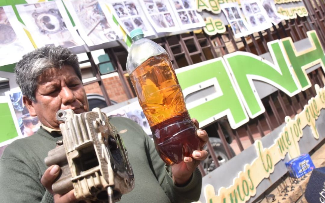 BLOQUEO INDEFINIDO POR COMBUSTIBLE DEFECTUOSO EN EL TRÓPICO