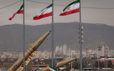 IRÁN GOLPEA BASES DE EE.UU. E ISRAEL Y ANUNCIA ESCALADA MILITAR