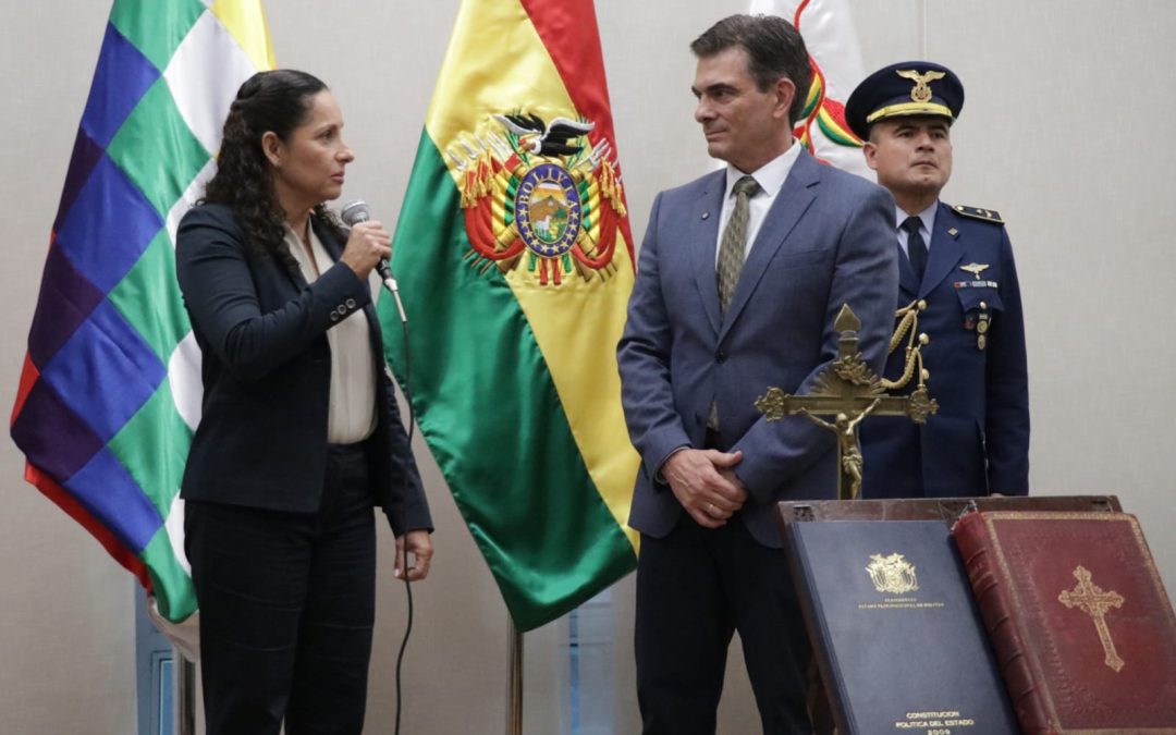 RENUNCIA DEL TITULAR DE YPFB SACUDE LA GESTIÓN DE GOBIERNO