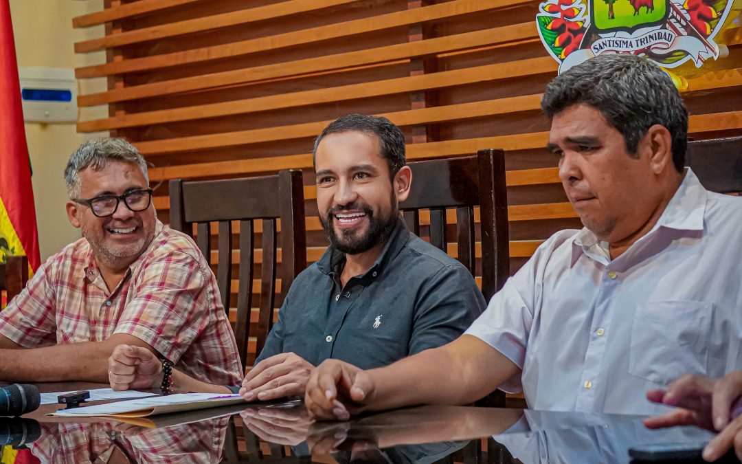 ALCALDÍA DE TRINIDAD ENTREGA DOCUMENTACIÓN TOTAL A CONTRALORÍA