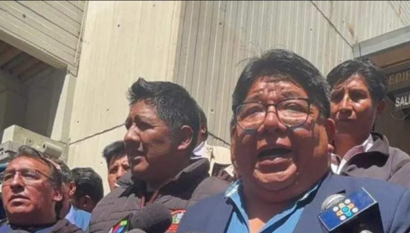 RECLAMOS POR INCUMPLIMIENTO TENSAN RELACIÓN CON AUTORIDADES NACIONALES