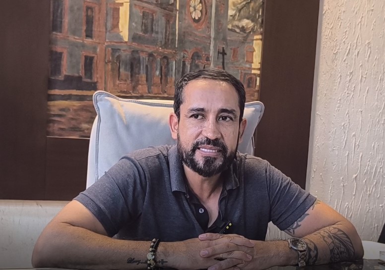 CÁMARA REIVINDICA SUS OBRAS Y SU GESTIÓN AL DEJAR LA ALCALDÍA DE TRINIDAD