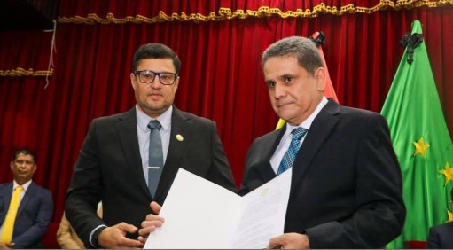 BARBA ASUME ALCALDÍA DE TRINIDAD CON MUNICIPIO EN CRISIS
