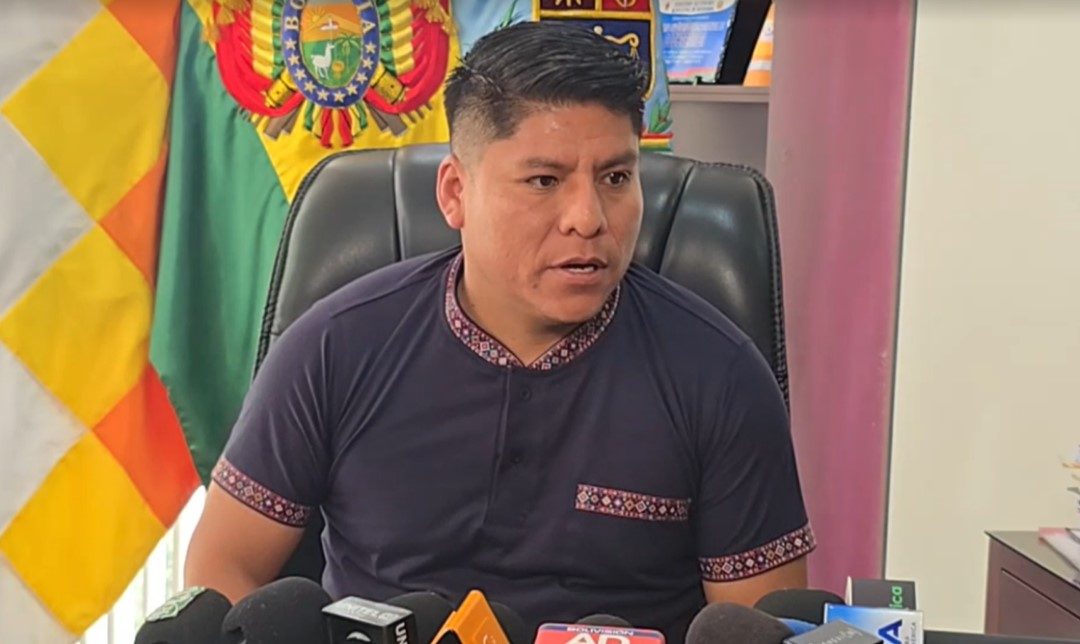 LOZA CUESTIONA ESTADO DE EXCEPCIÓN Y PIDE VIGILANCIA INTERNACIONAL