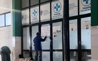 PARO MÉDICO SE PROLONGA POR FALTA DE SALARIOS
