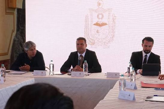 GOBIERNO DESCARTA REDISTRIBUCIÓN INMEDIATA DEL 50/50 Y FIJA OTRO RUMBO PARA LAS AUTONOMÍAS