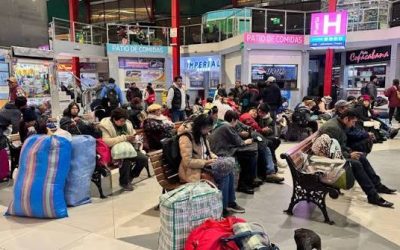 ESCASEZ DE DIÉSEL DISPARA PASAJES Y DEJA RUTAS SIN BUSES