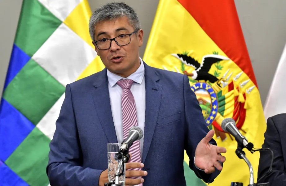 AMAB REPUDIA ATAQUES DE ESPINOZA CONTRA JUNIOR ARIAS