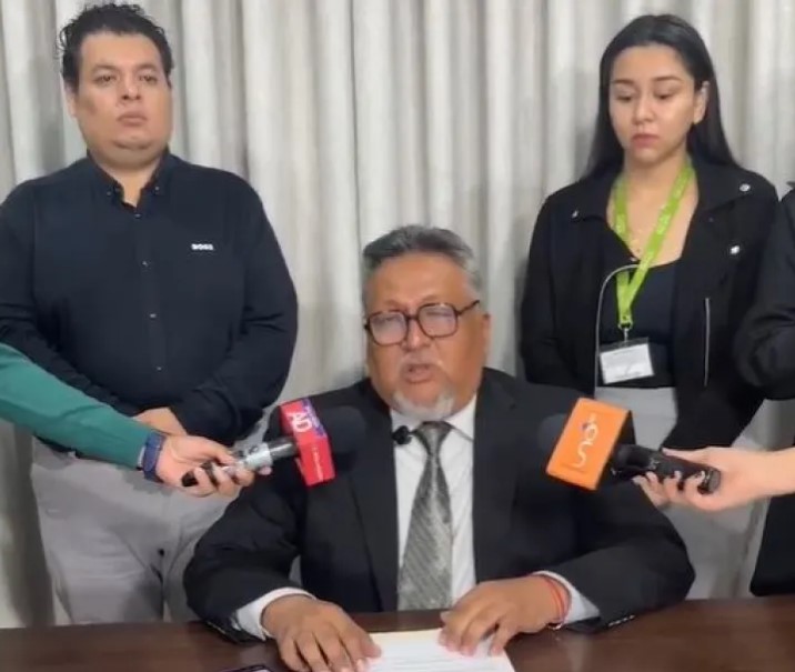 MONTAÑO COMPARECE, DECLARA Y QUEDA LIBRE POR USURPACIÓN DE FUNCIONES