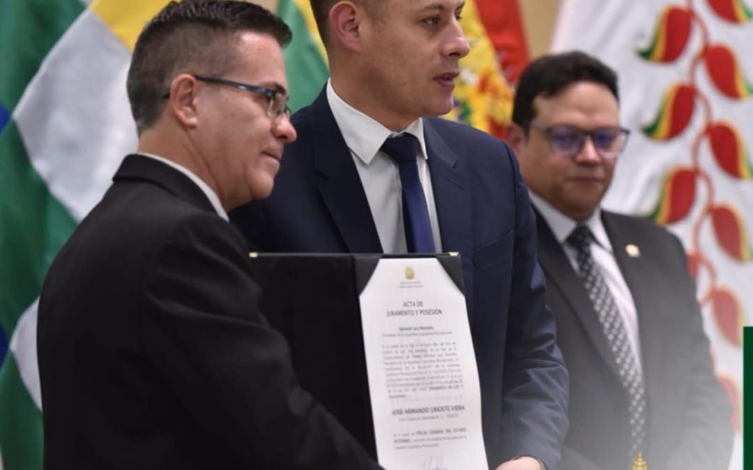 LARA POSESIONA A URIOSTE Y LE DA 90 DÍAS PARA “LIMPIAR” CORRUPCIÓN