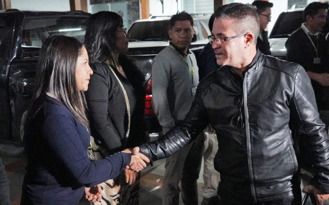 OCULTAN AL EMPRESARIO QUE IMPULSÓ AL FISCAL Y CRECEN LAS SOSPECHAS