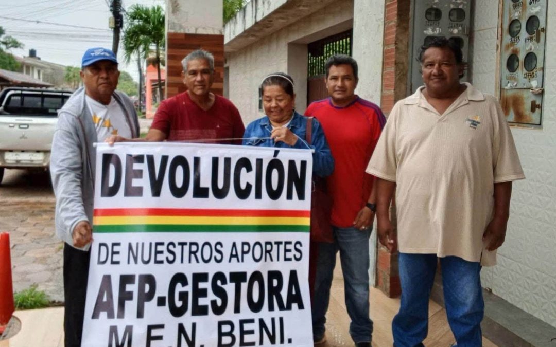 RENTISTA EXIGEN RECUPERAR EL 100% DE SUS APORTES