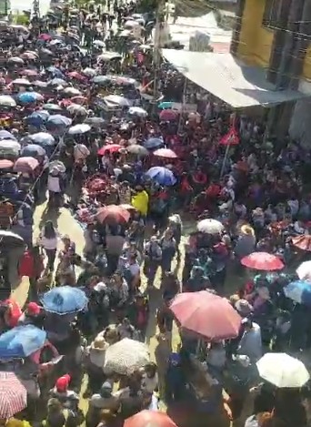 MAGISTERIO AMENAZA CON PAROS DE 72 HORAS Y HUELGA INDEFINIDA TRAS JORNADA DE PROTESTA